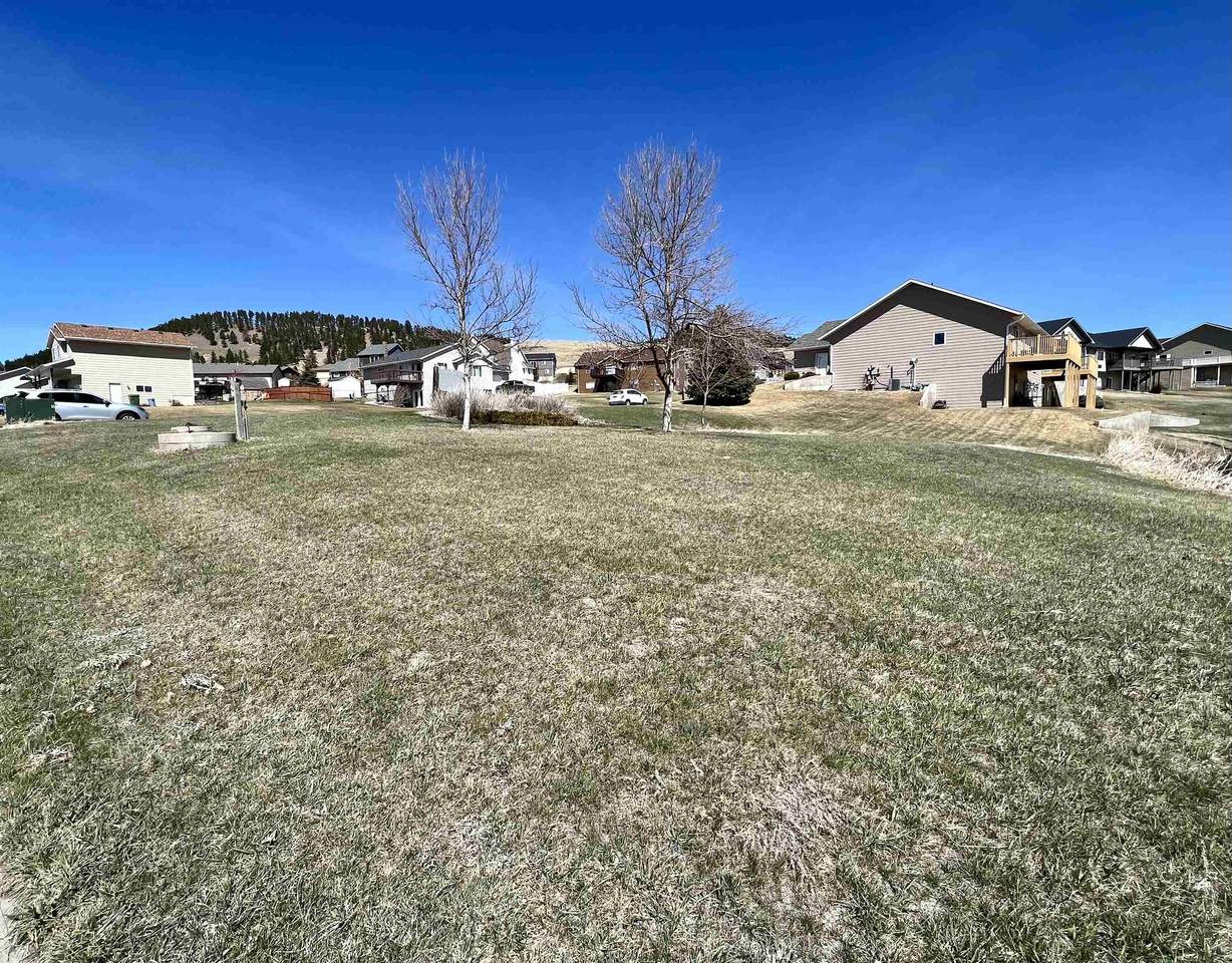 2680 Starline Avenue - Photo 1