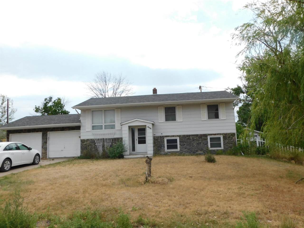 606 7th Avenue - Photo 1