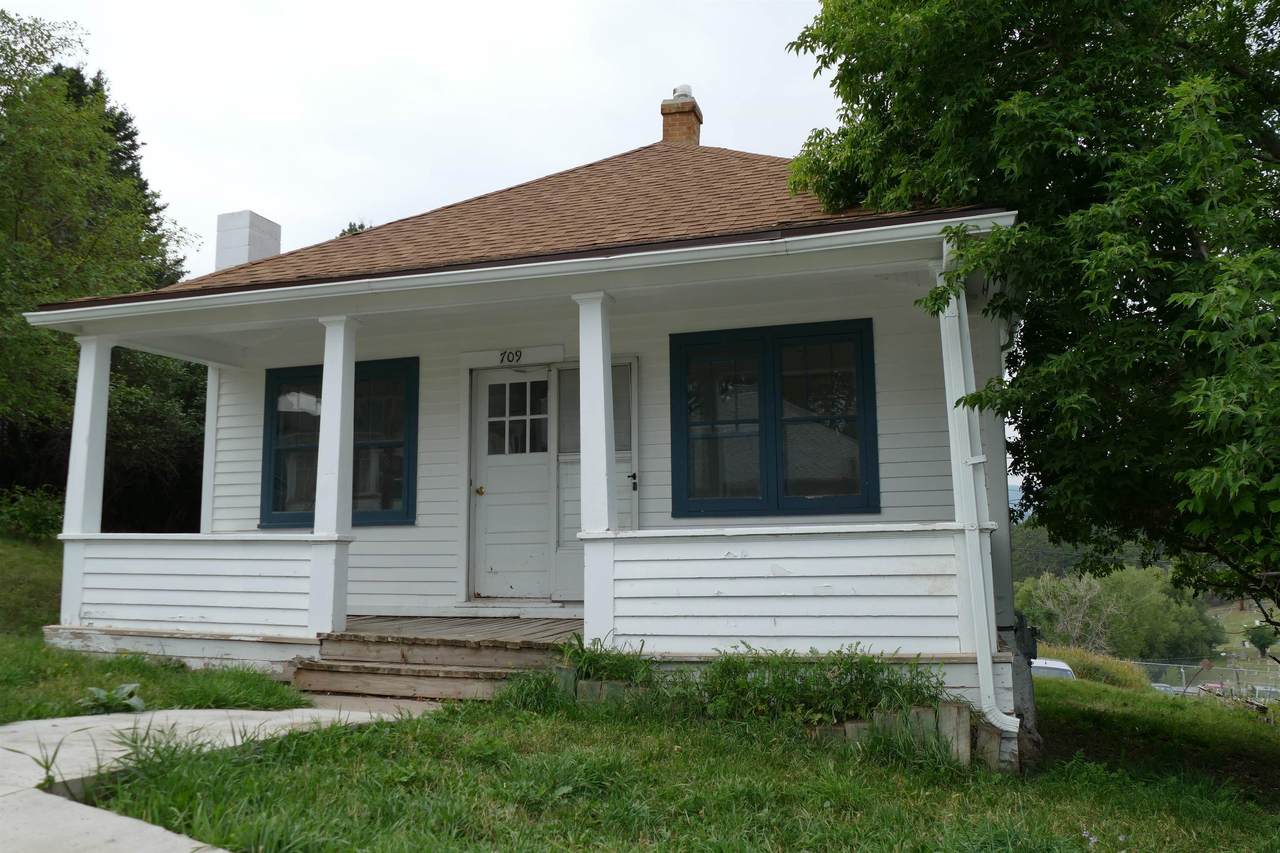 709 Sawyer Street - Photo 1
