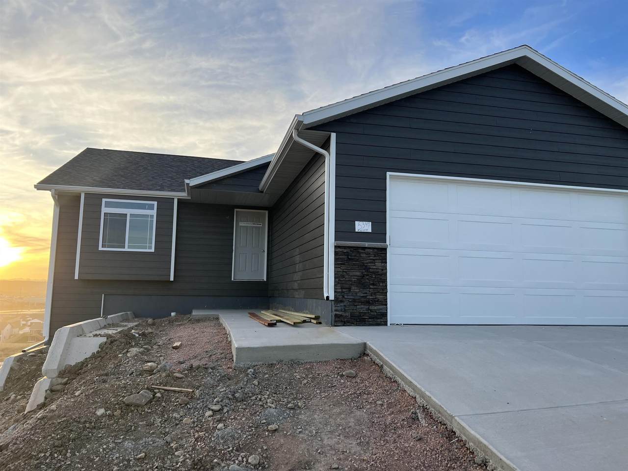 5344 Silverton Street - Photo 1