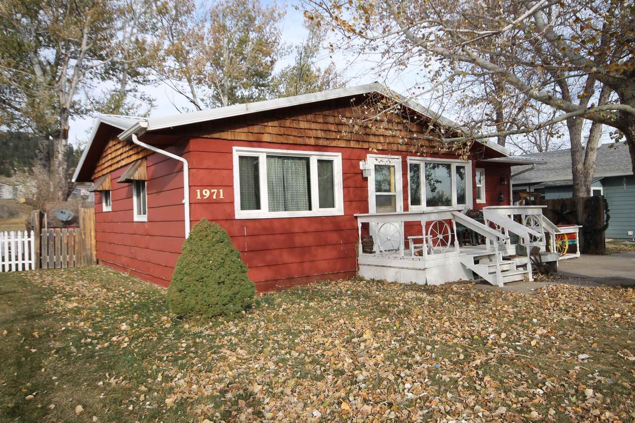 1971 Williams Street - Photo 1