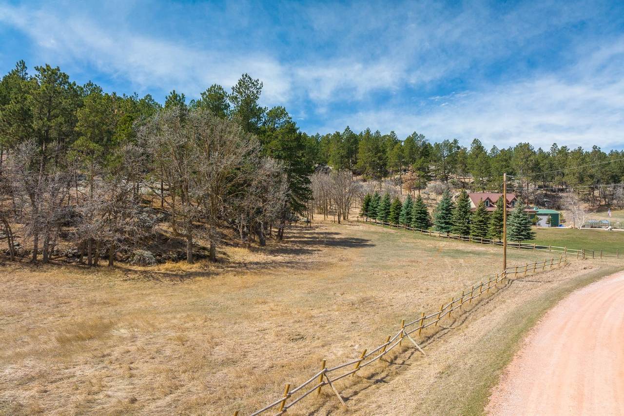 25 & 26 Oak Meadows Court - Photo 1