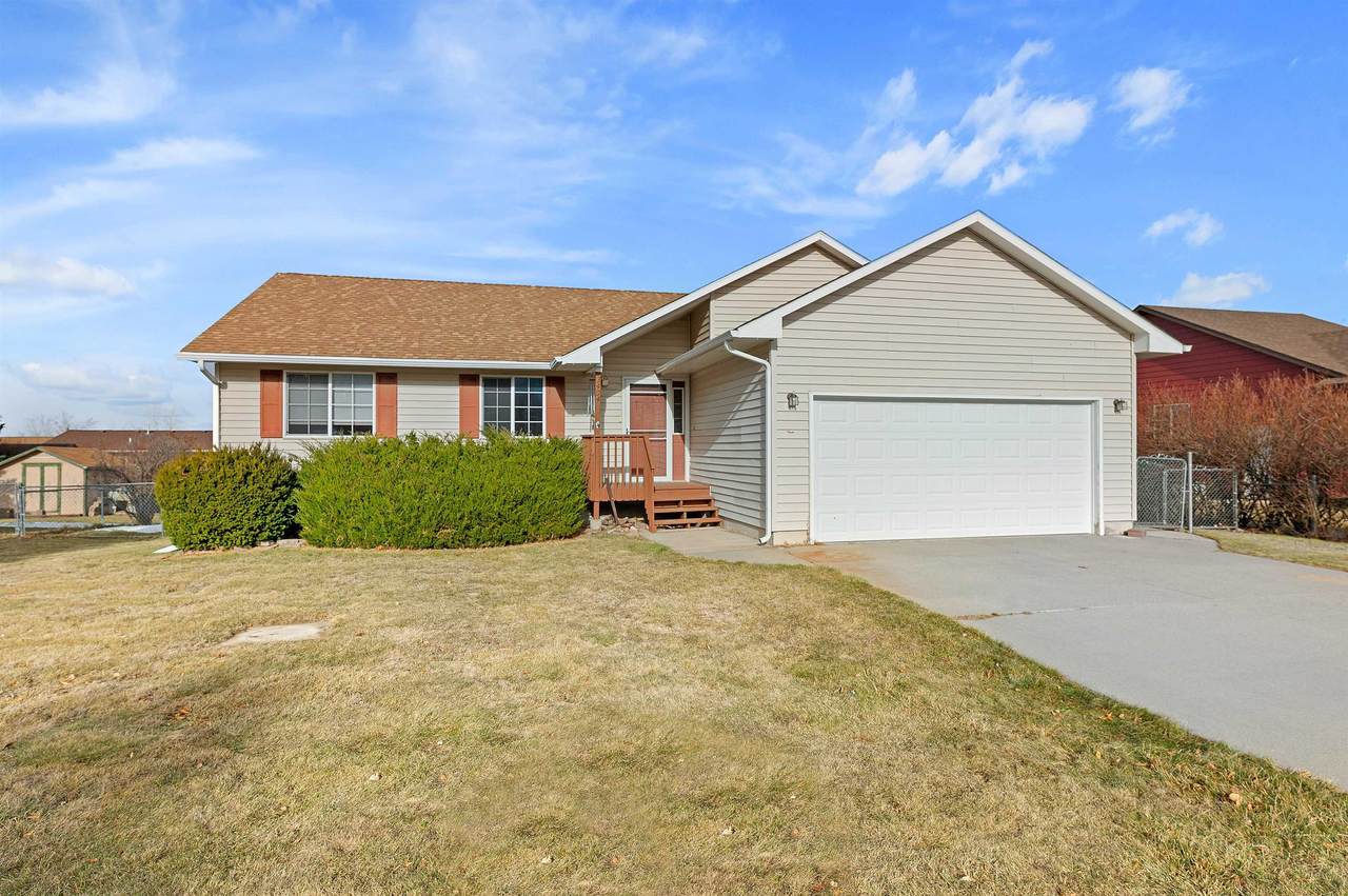 3404 11th Avenue - Photo 1