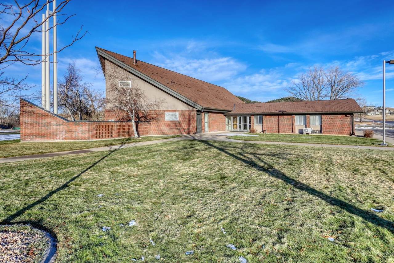 2460 Baldwin Street - Photo 1