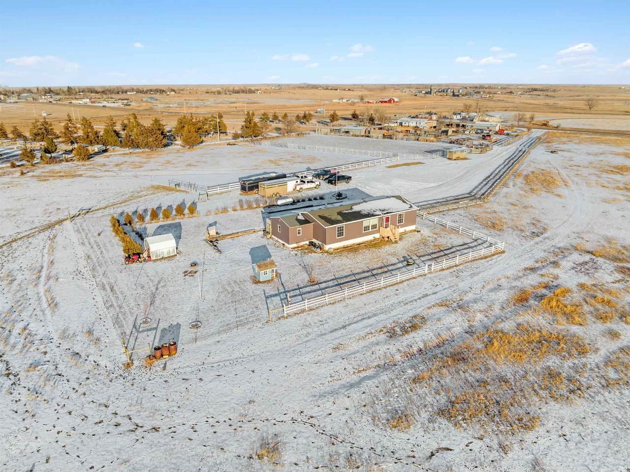 18619 Highway 79 - Photo 1