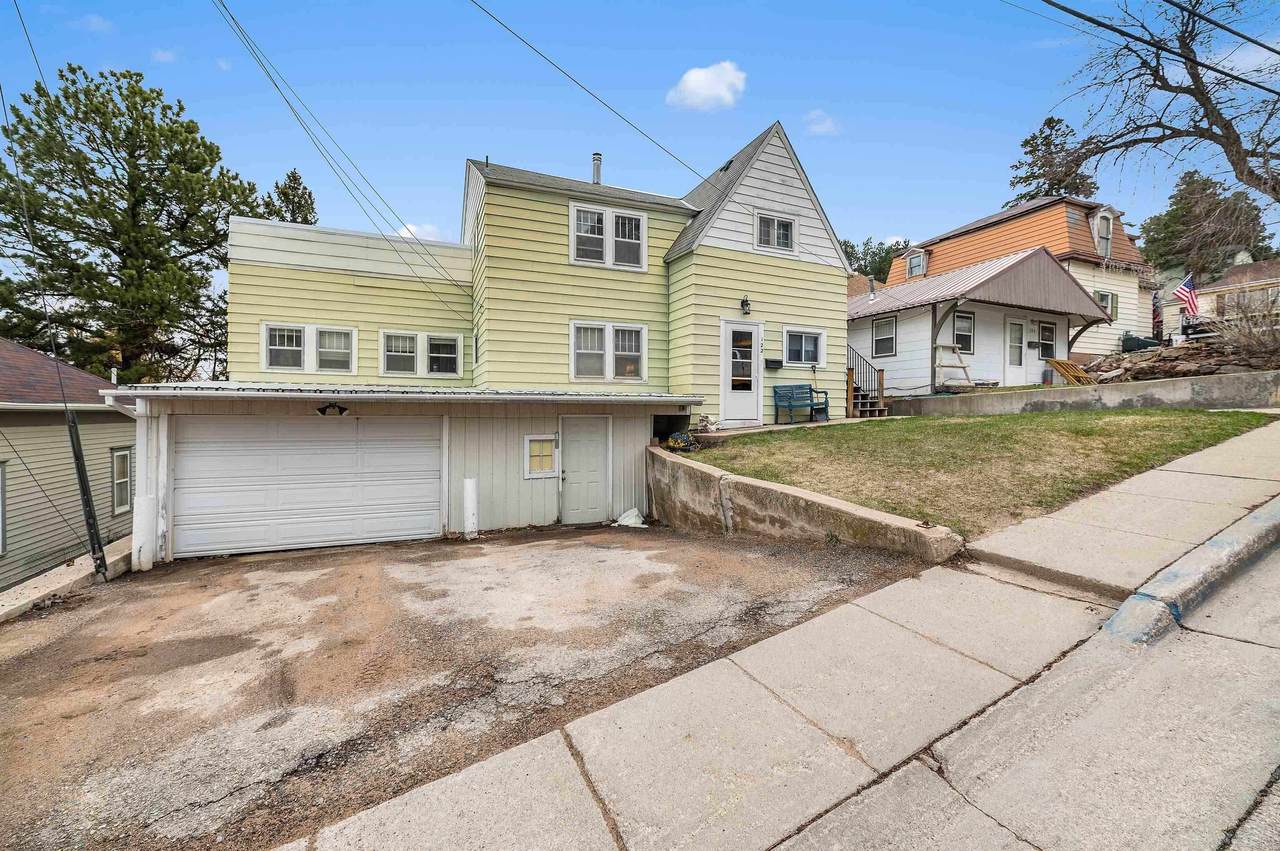 122 Grand Avenue - Photo 1