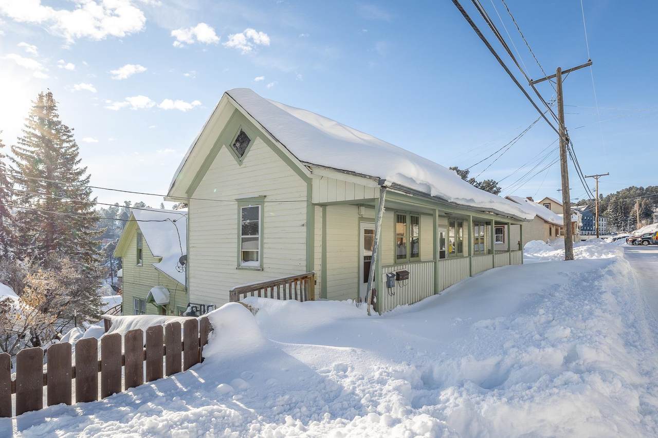739 Miners Avenue - Photo 1