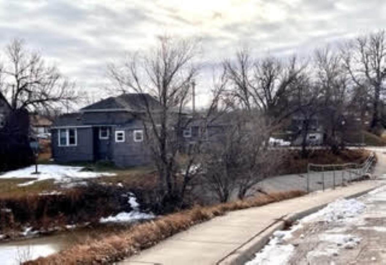 605 & 607 Lawrence Street - Photo 1
