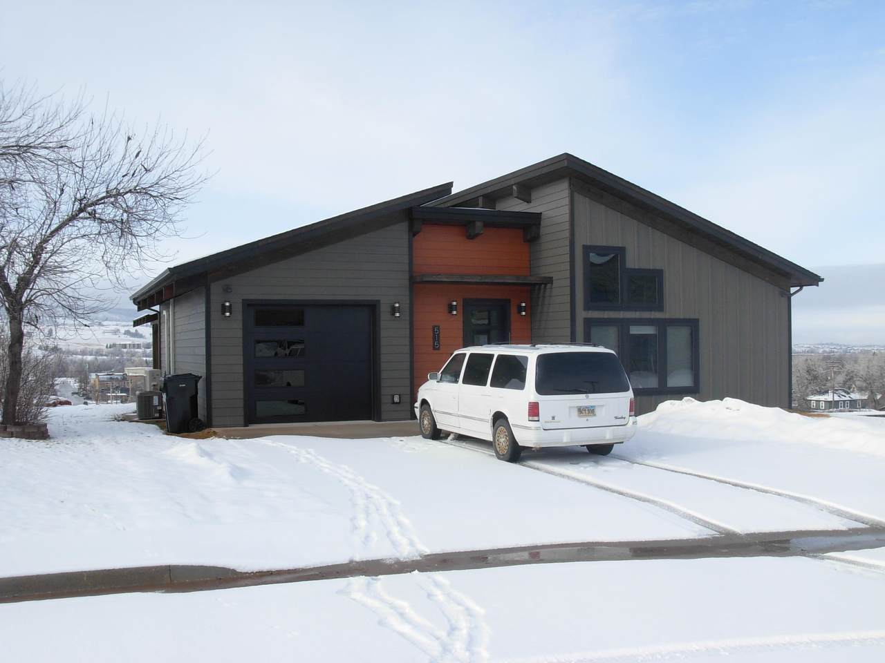 515 Hudson Circle - Photo 1