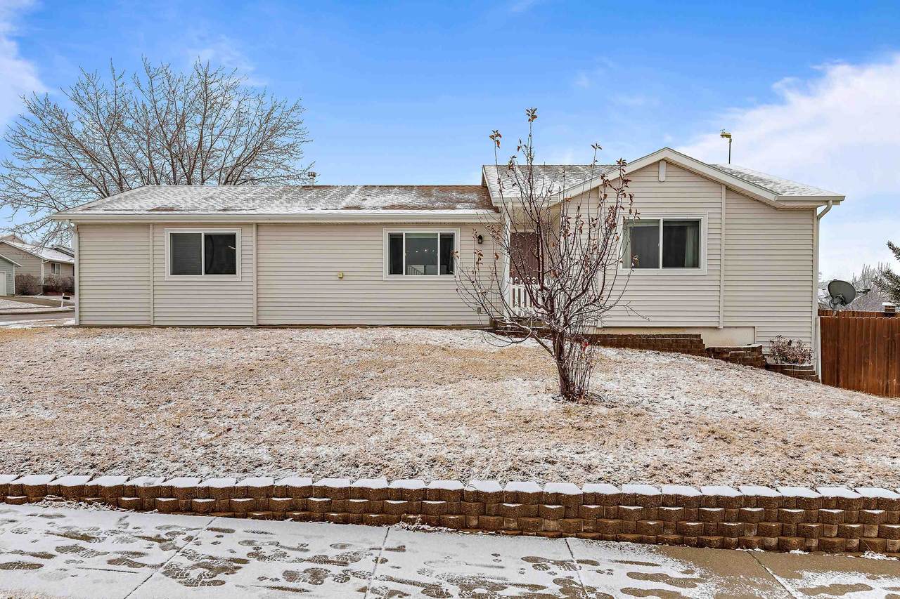 4783 Avenue A - Photo 1