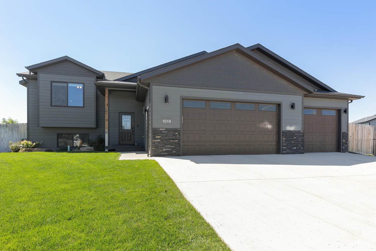 1019 Shape Court - Photo 1