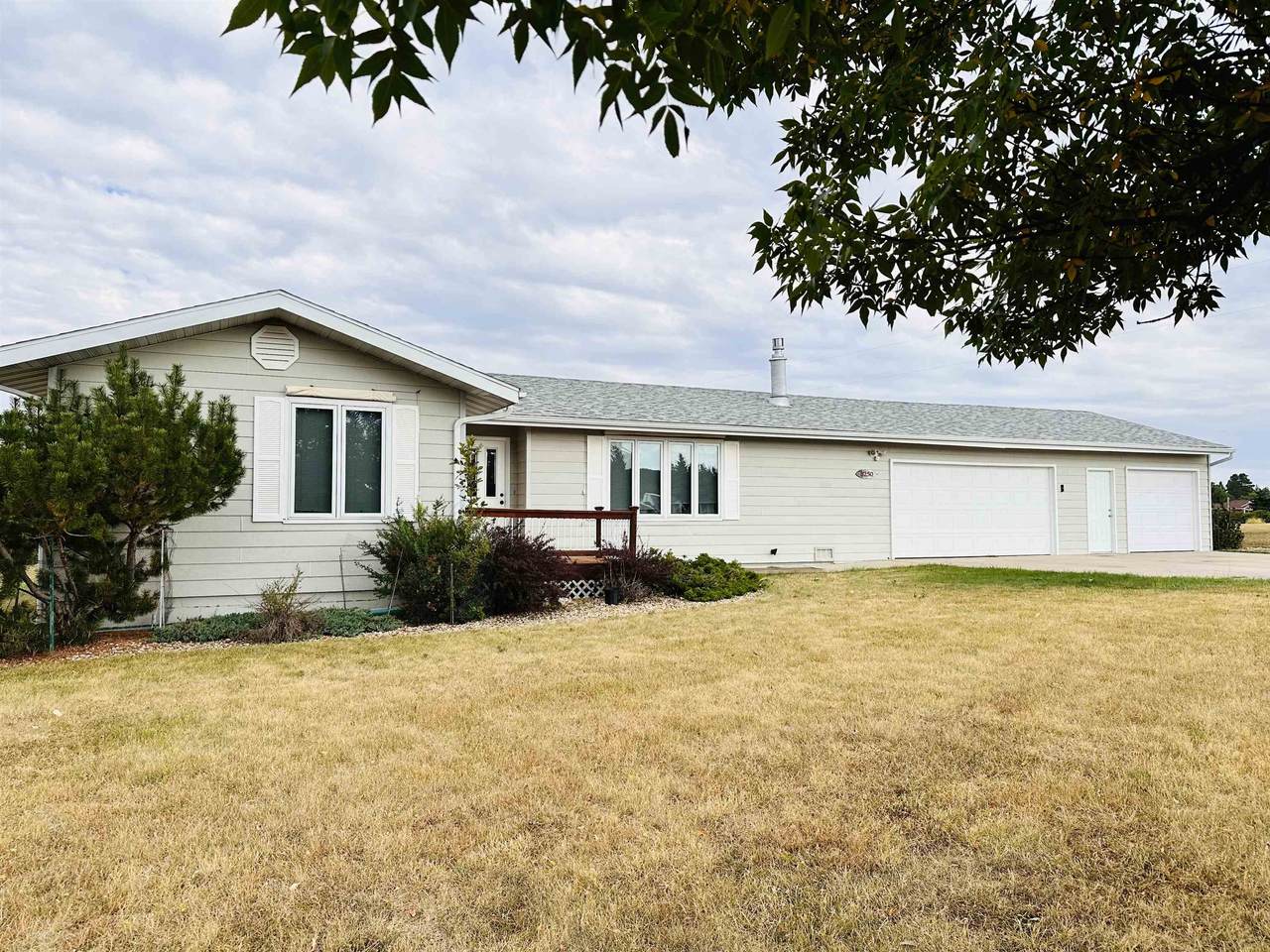 8250 Dunsmore Road - Photo 1