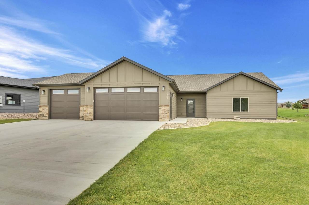 7920 Duke Parkway - Photo 1