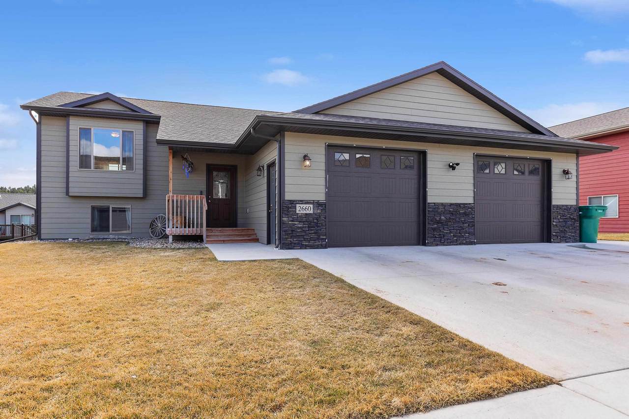 2660 Meadows Drive - Photo 1