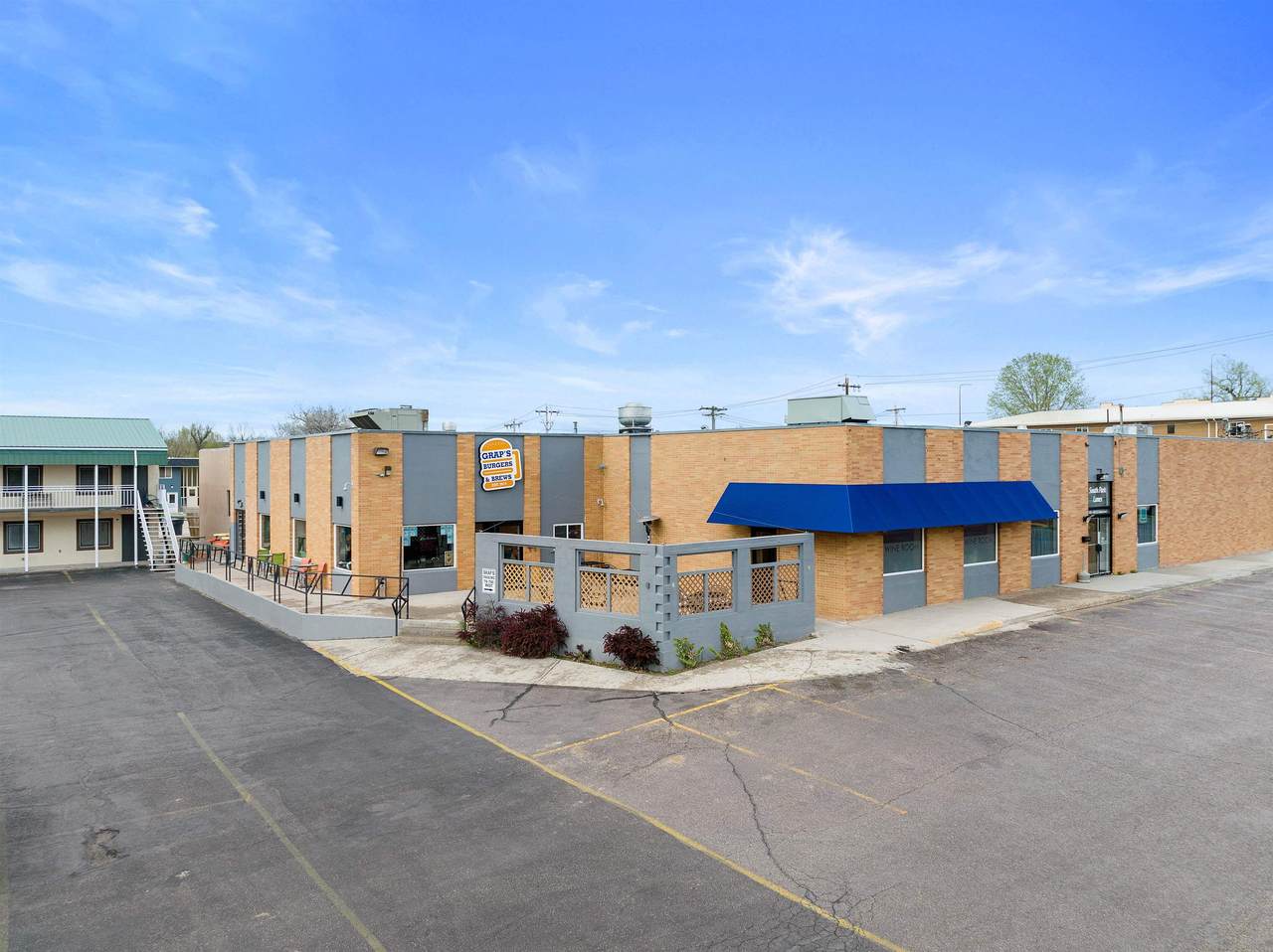 512 National Street - Photo 1