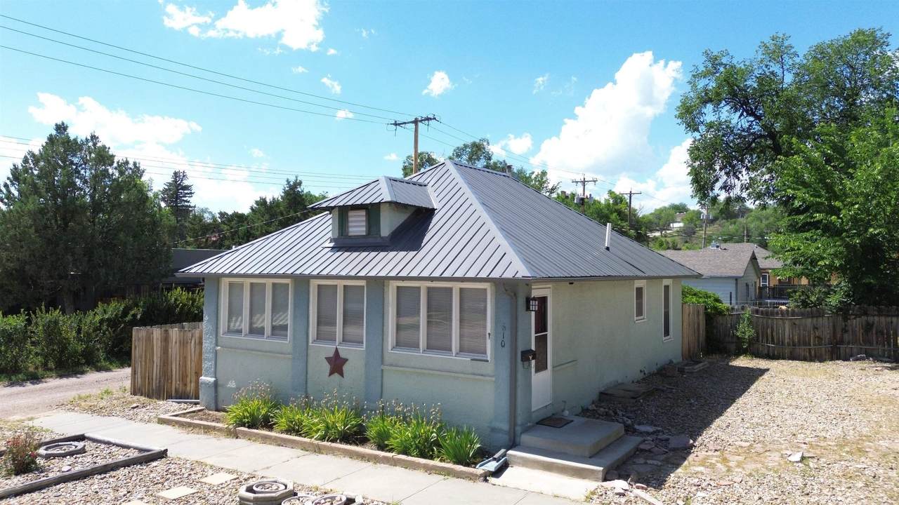 610 University Avenue - Photo 1
