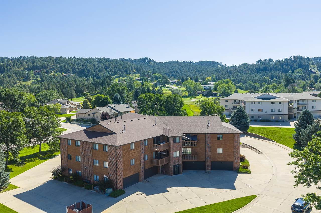 4215 Unit 204 Fairway Hills - Photo 1