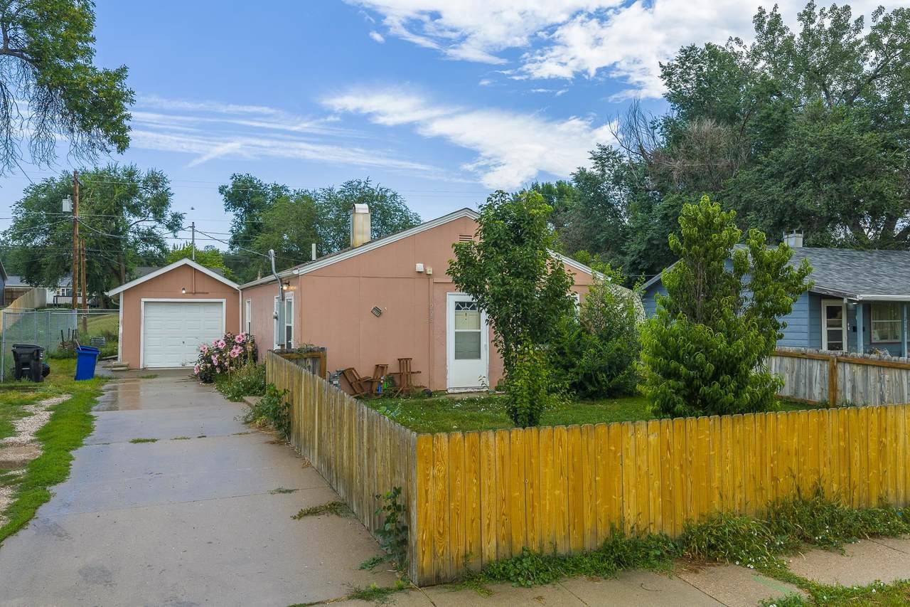 228 St. Anne Street - Photo 1