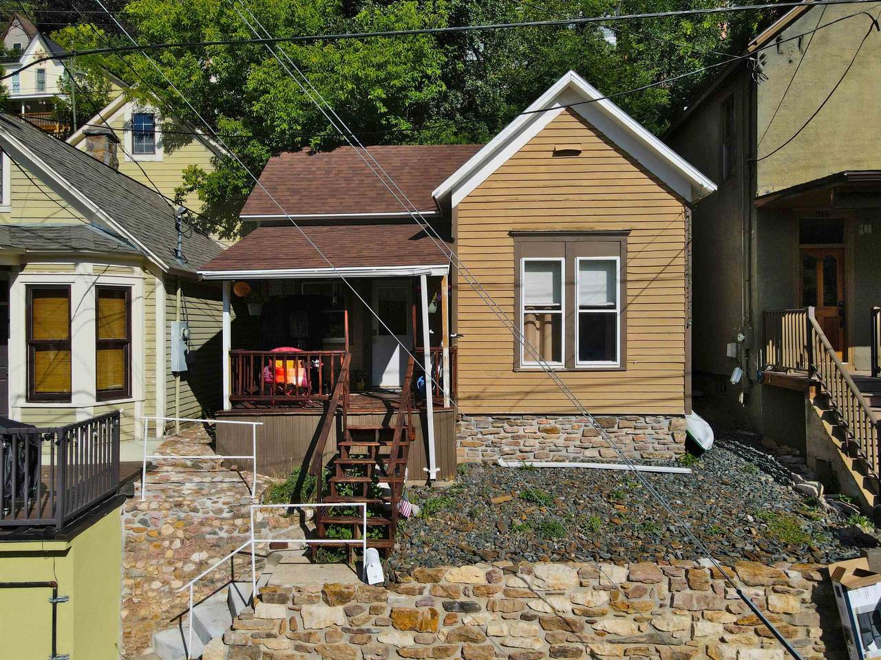 318 Williams Street - Photo 1
