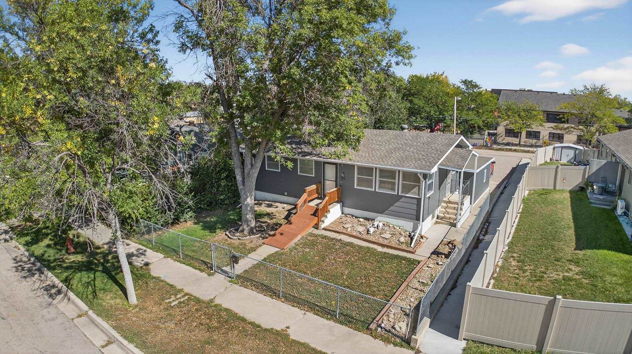 2316 Wisconsin Avenue - Photo 1