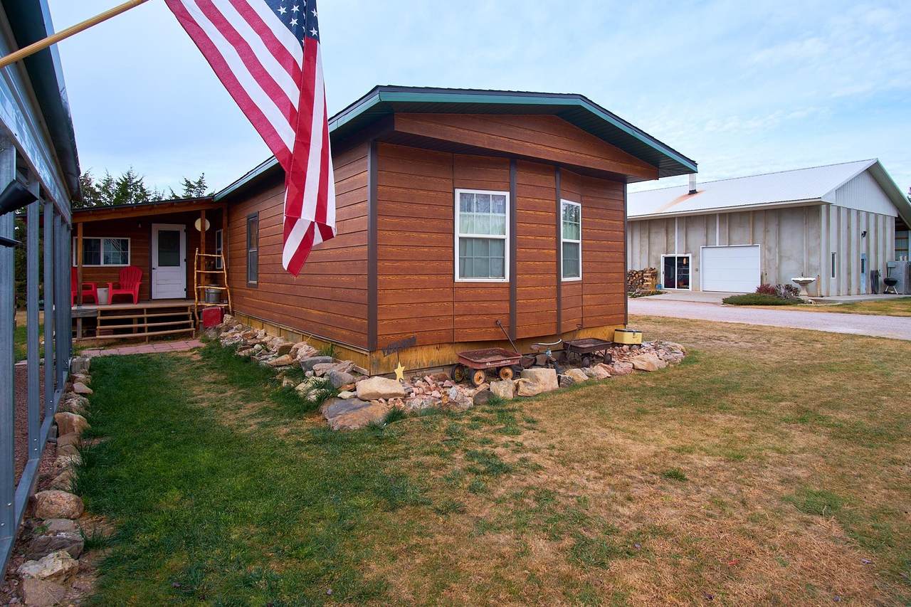 27036 Highway 385 - Photo 1