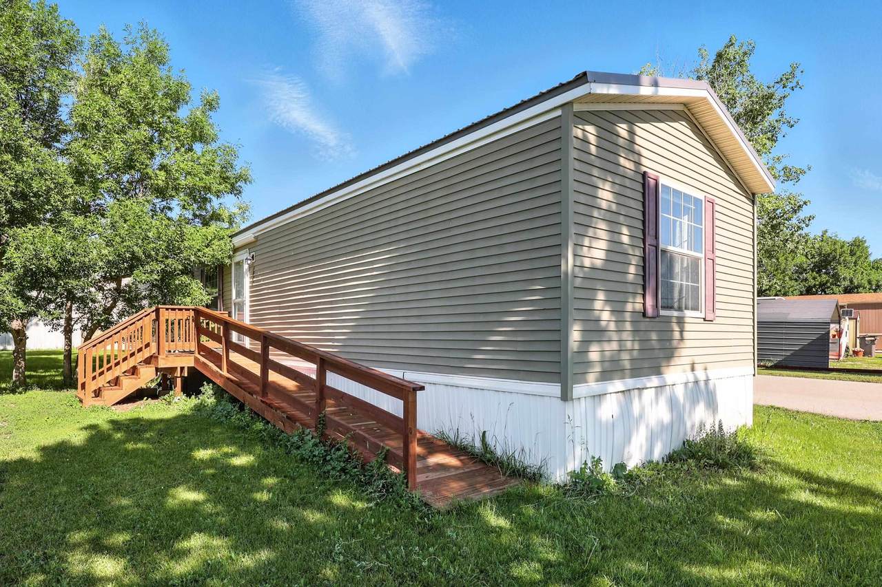 9501 Diamond T Cir - Photo 1