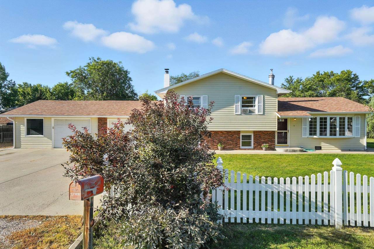 4708 Howie Dr - Photo 1