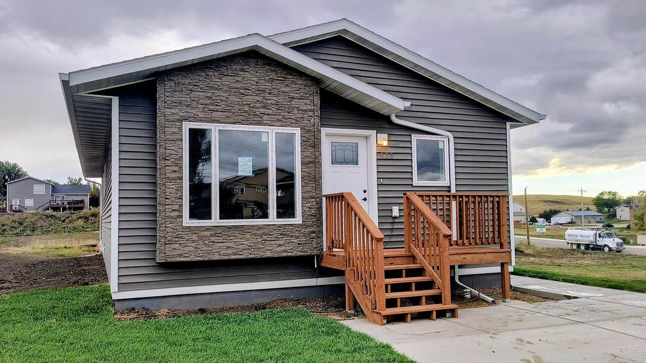 822 Heritage Street - Photo 1