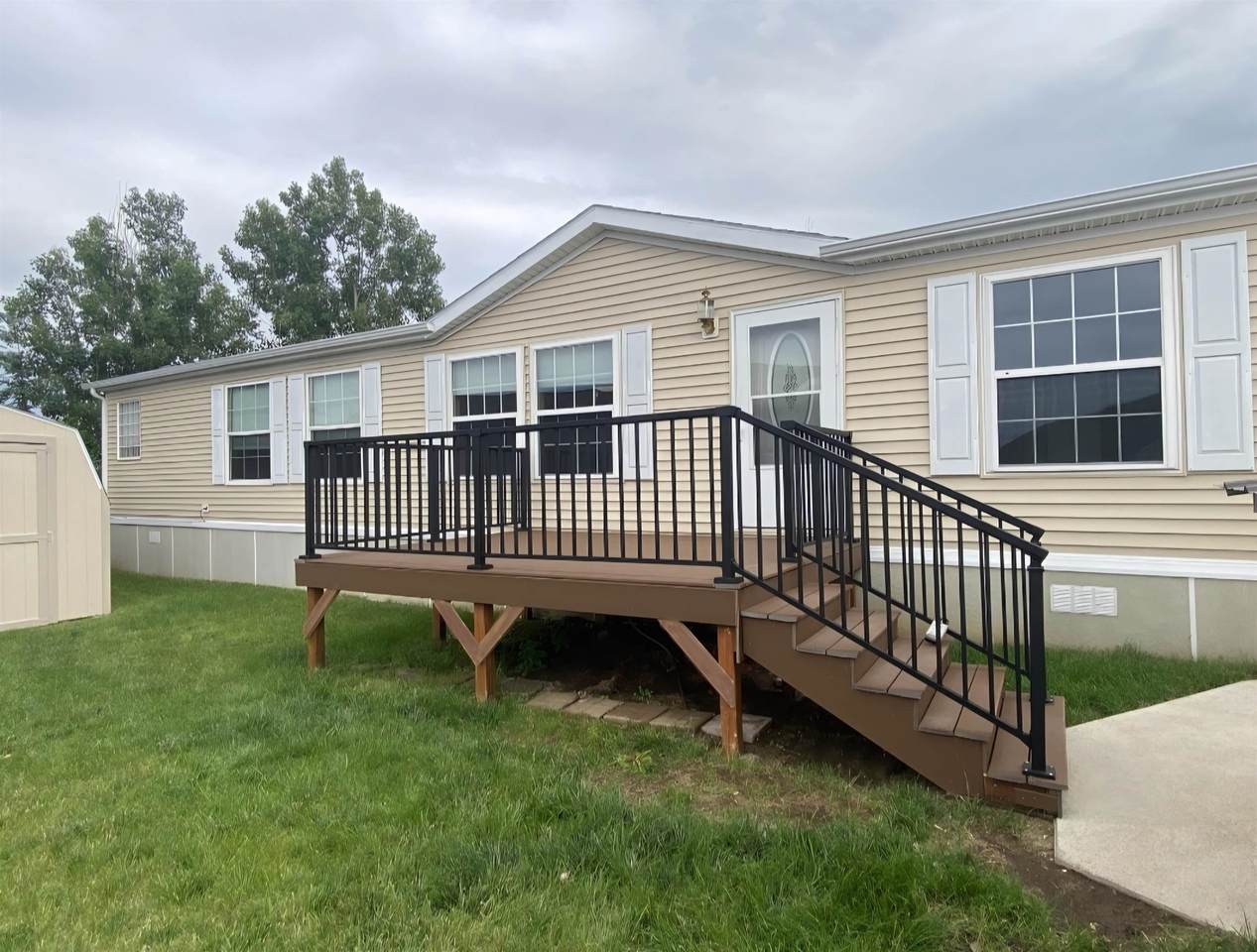 1216 Foothills Drive - Photo 1