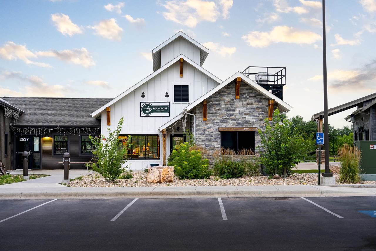 2539 Yukon Way - Photo 1