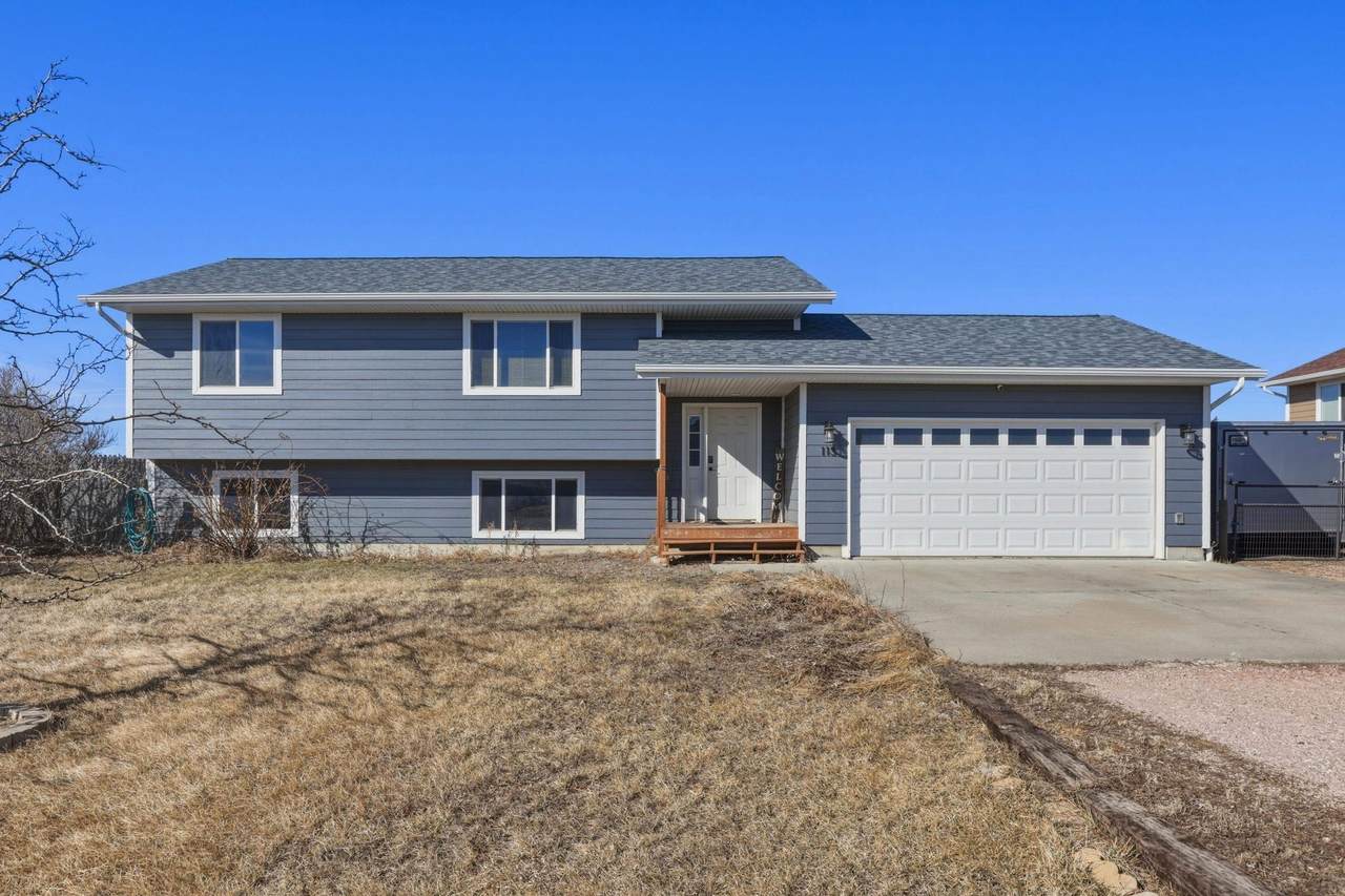113 Janklow Avenue - Photo 1