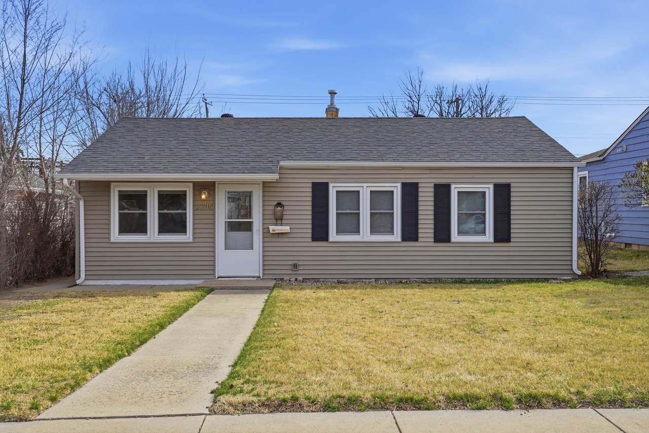 2310 5th Street - Photo 1