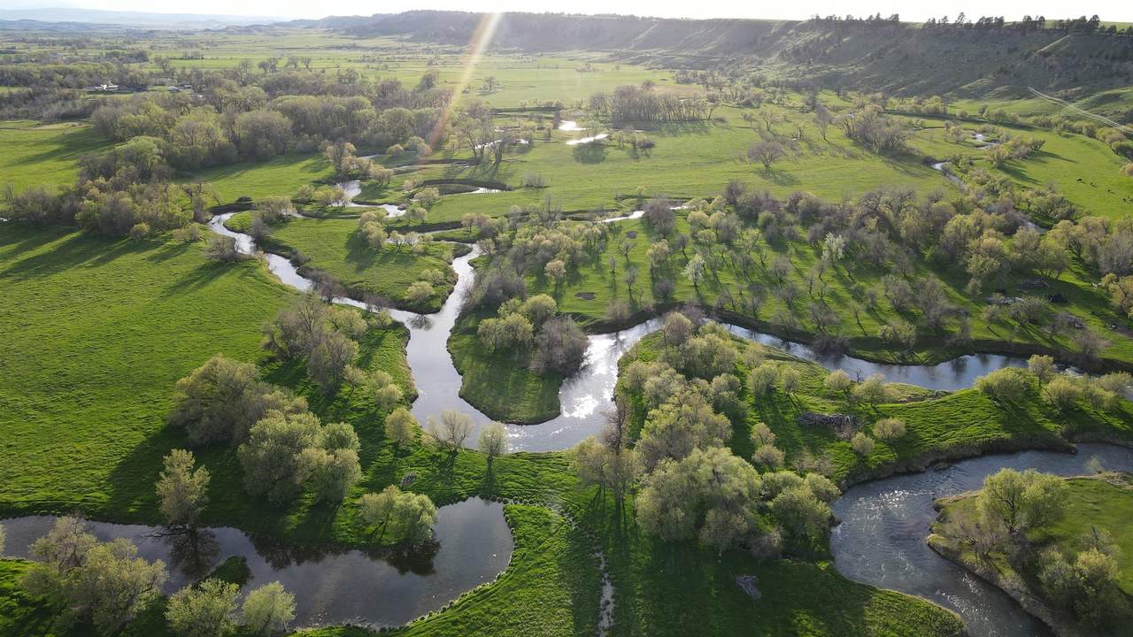 https://bt-photos.global.ssl.fastly.net/mtrushmore/1280_boomver_1_87993-2.jpg