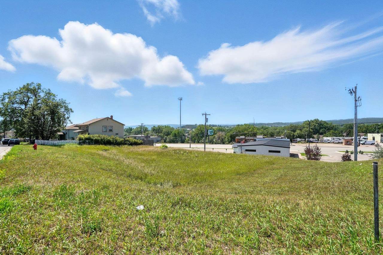 3429 Rapid Street - Photo 1