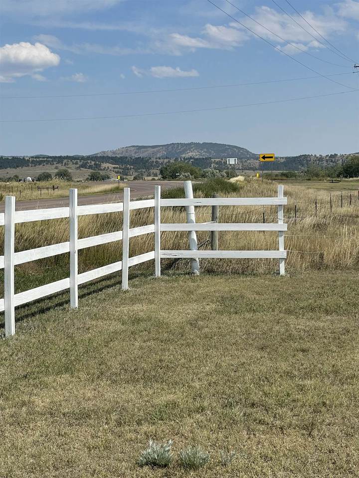 28534 Old Highway 18 - Photo 1