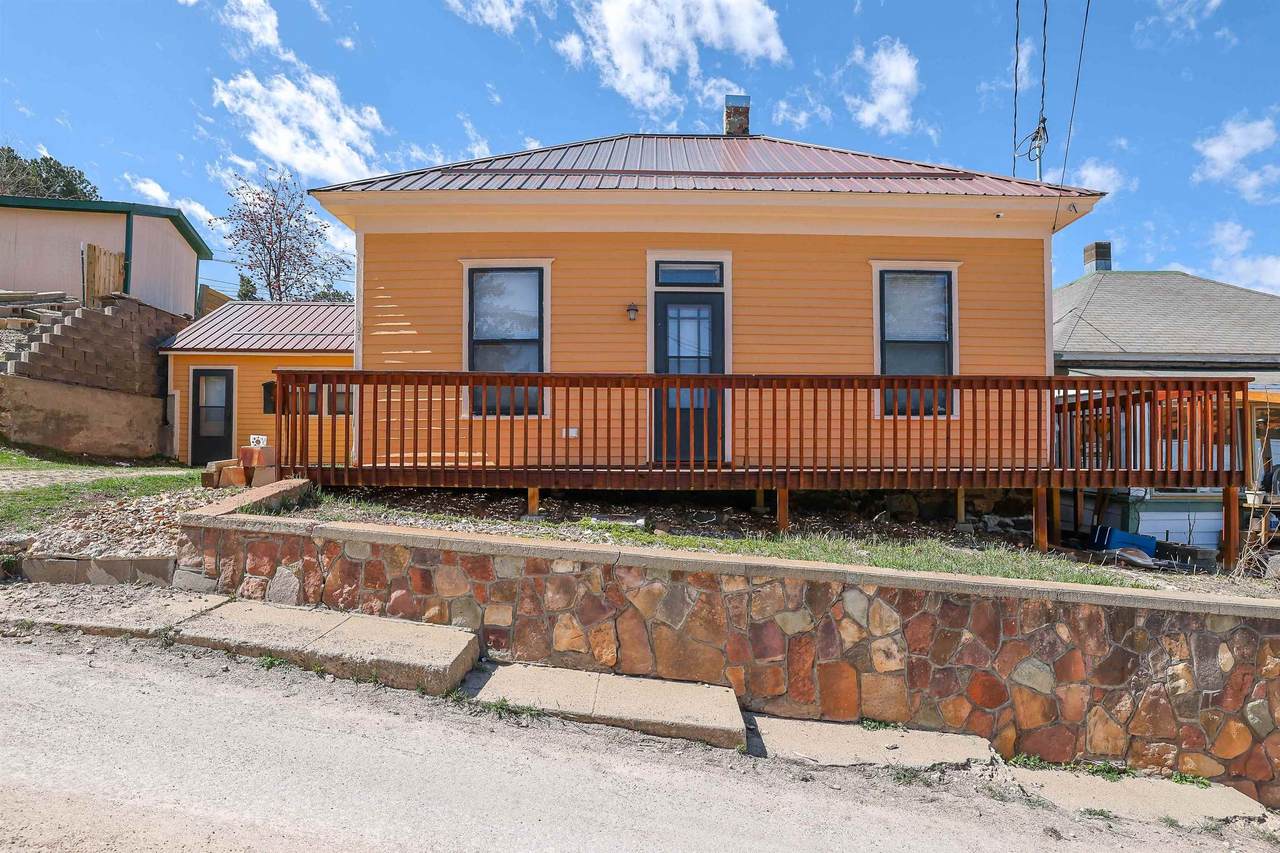 121 Columbus Street - Photo 1