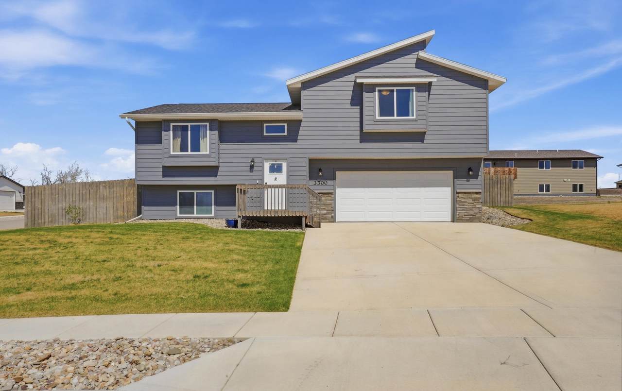 3300 Enfield Loop Rd - Photo 1