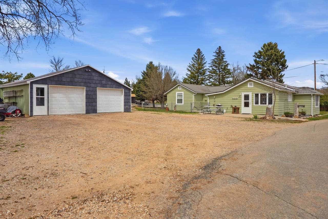 1709 3rd Street - Photo 1
