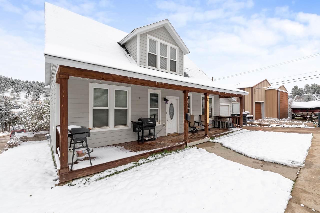 204 Park Avenue - Photo 1