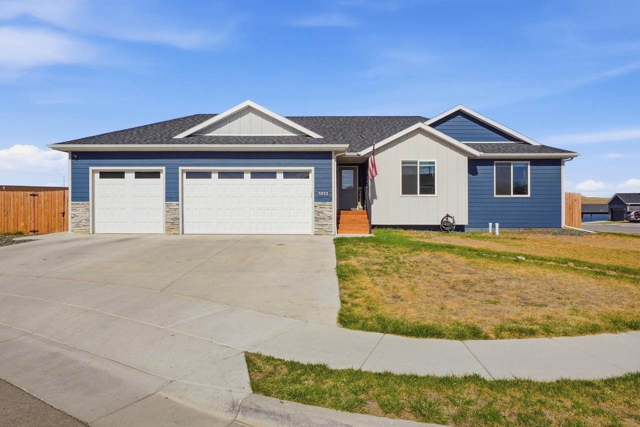 1013 Shape Court - Photo 1