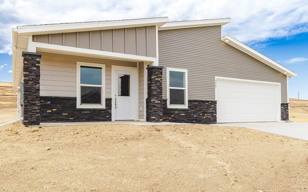 349 Valley Drive - Photo 1