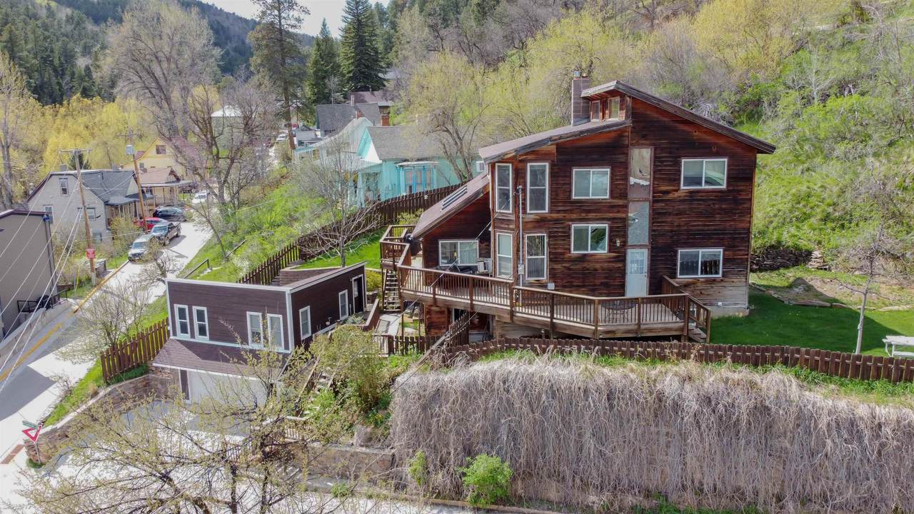 10 Centennial Avenue - Photo 1