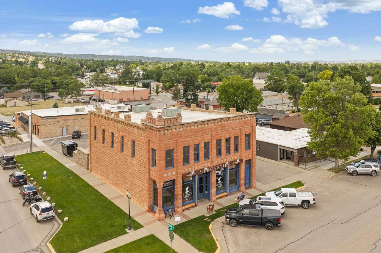 701 5th Street - Photo 1