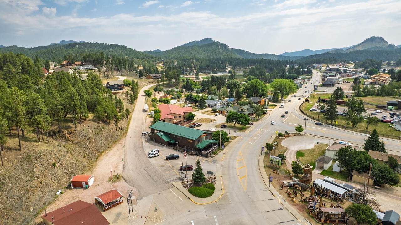 https://bt-photos.global.ssl.fastly.net/mtrushmore/1280_boomver_1_89617-2.jpg