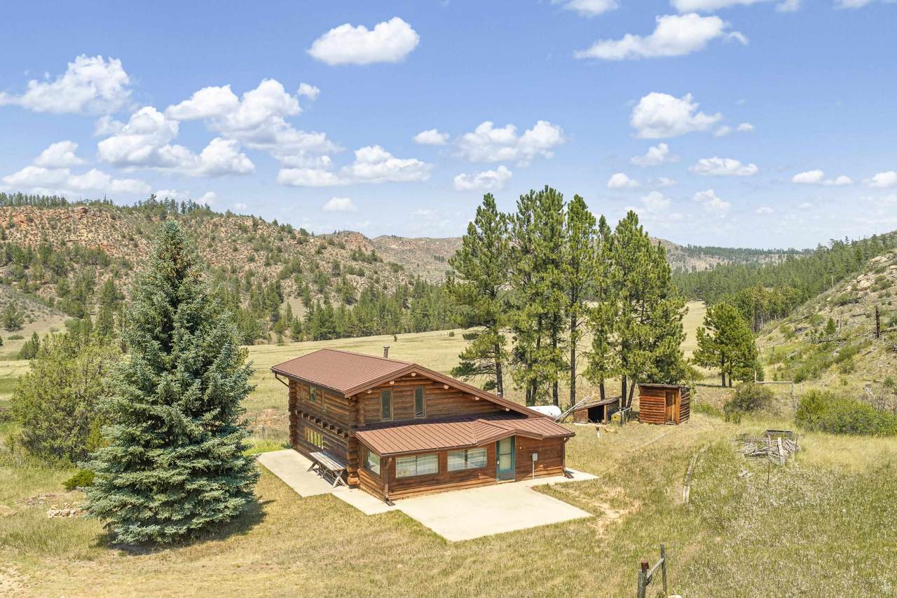 25482 Hell Canyon Road - Photo 1