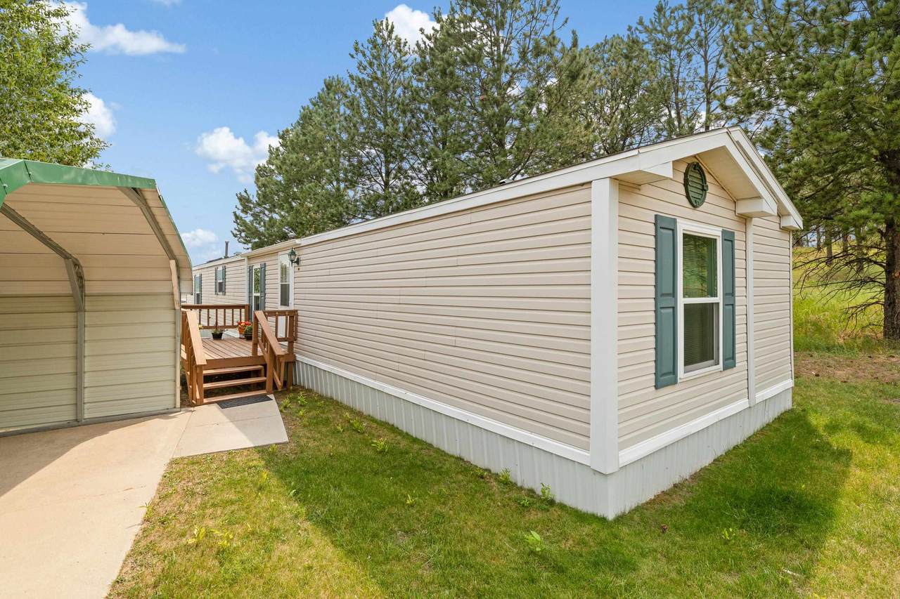 131 Primrose Place - Photo 1