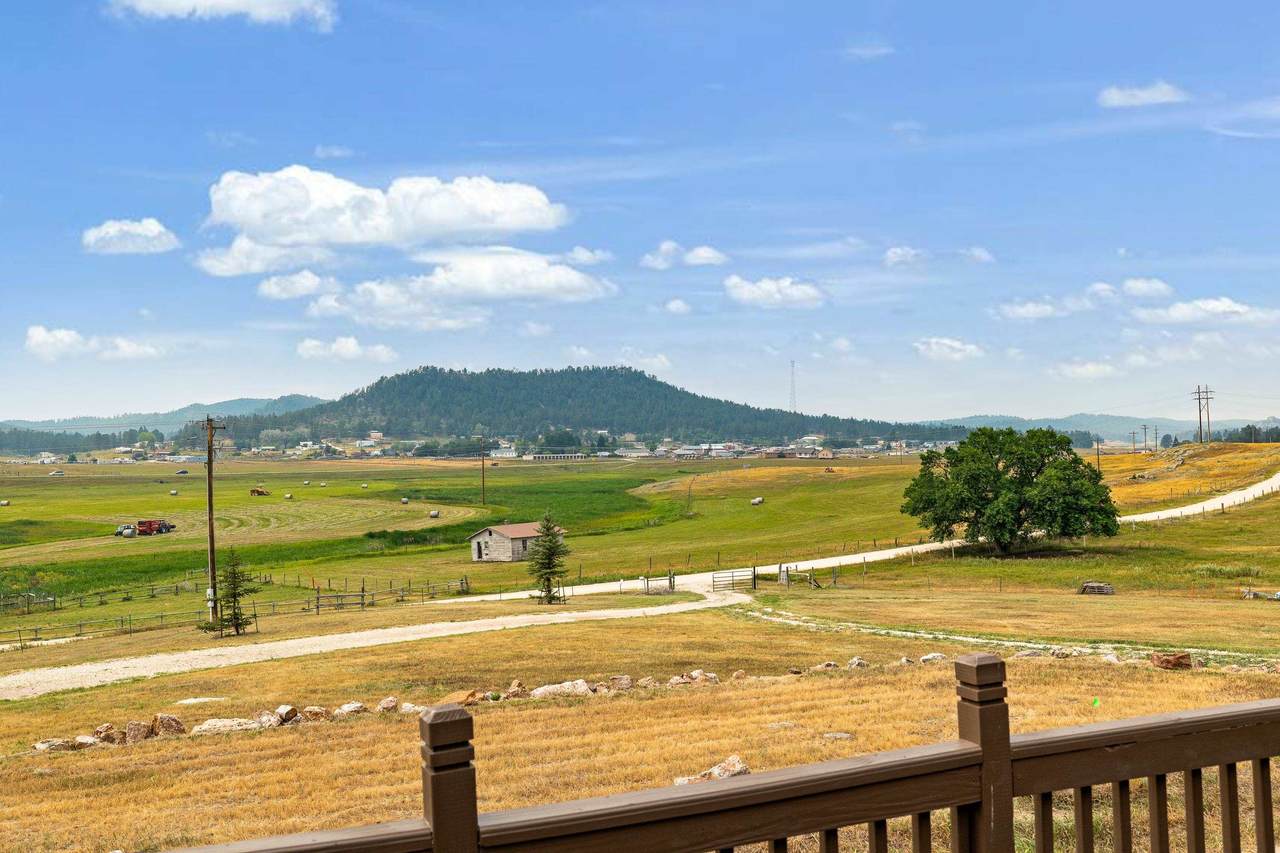 https://bt-photos.global.ssl.fastly.net/mtrushmore/1280_boomver_1_89817-2.jpg