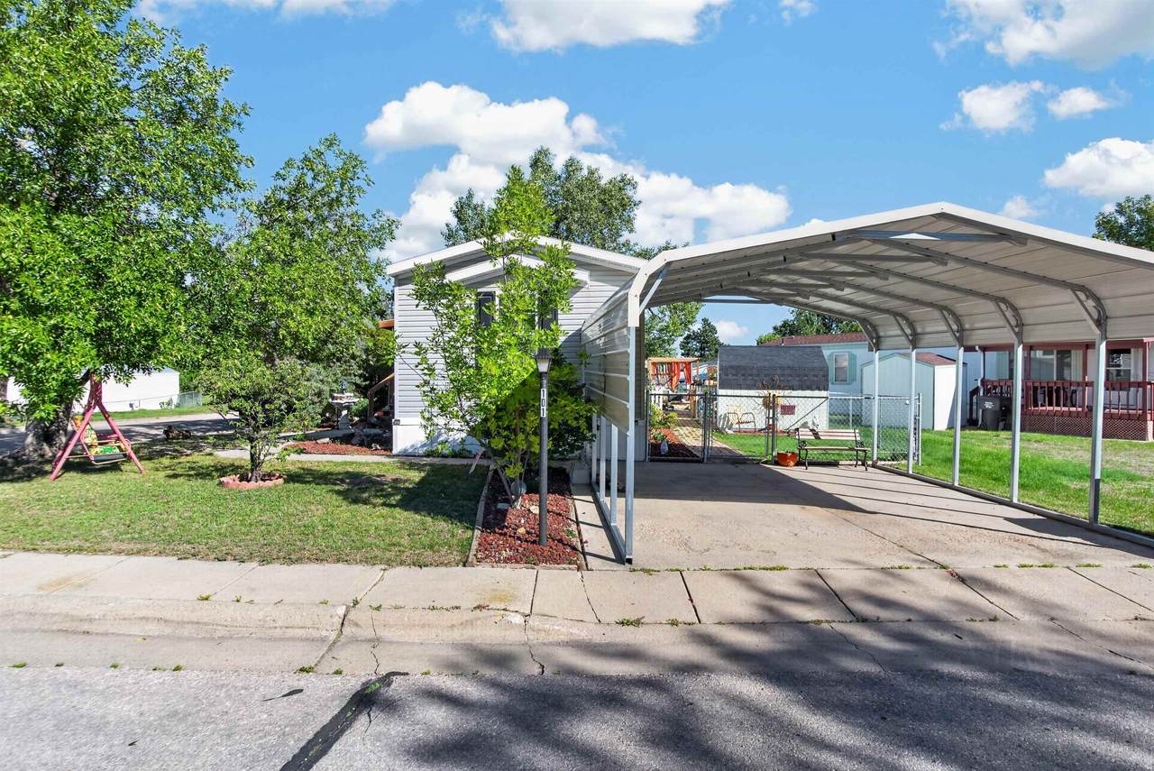 840 Spruce Street - Photo 1