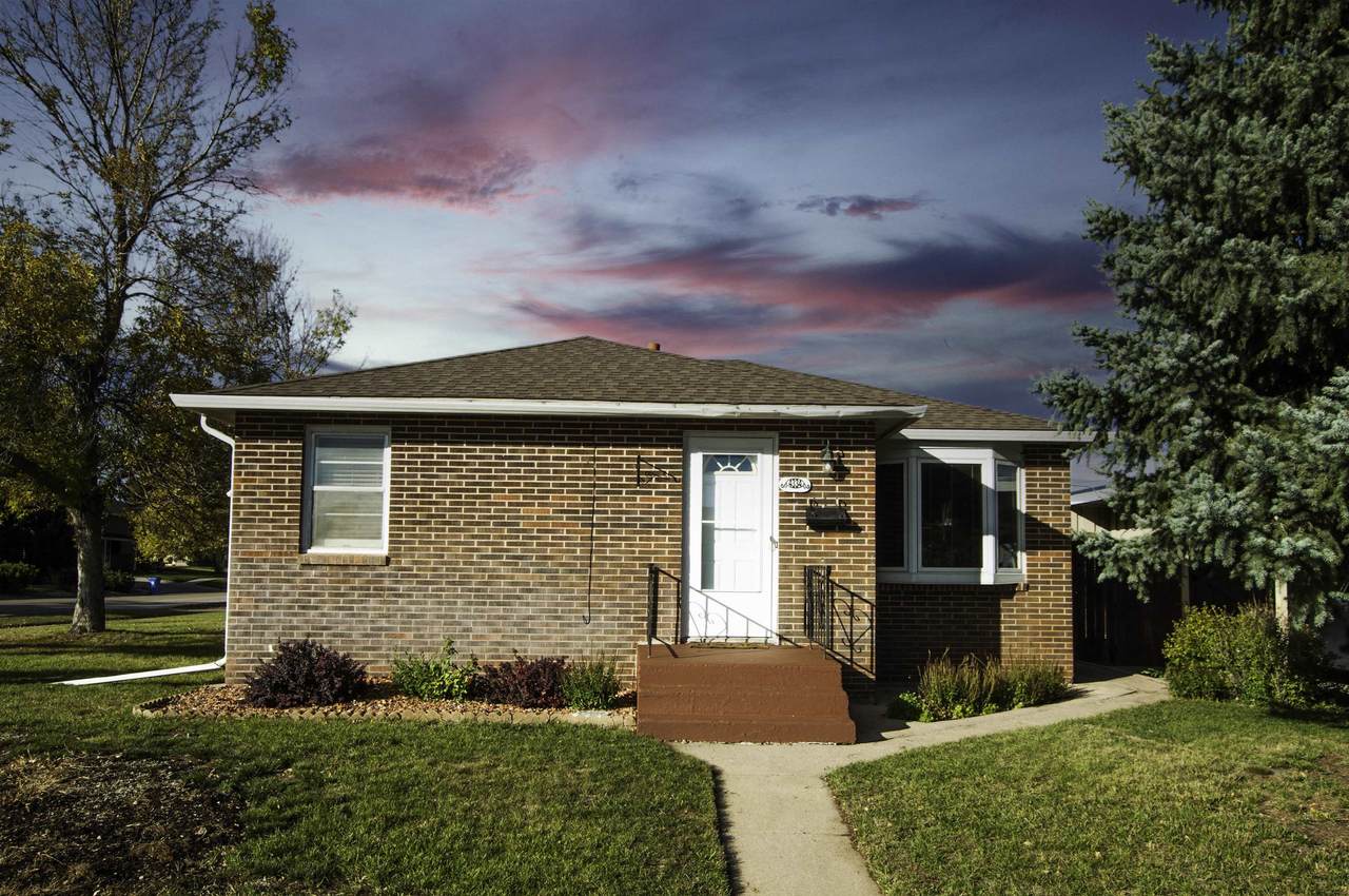 4334 Chicago Street - Photo 1
