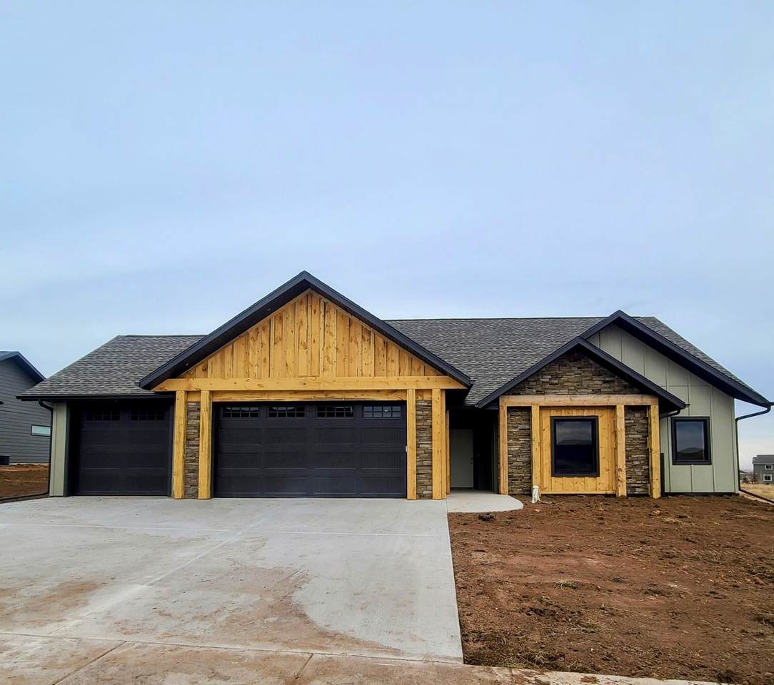 7754 Brooks Loop - Photo 1